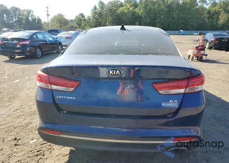 2016 Kia Optima Ex z USA, uszkodzony, nr VIN 5XXGU4L37GG084603